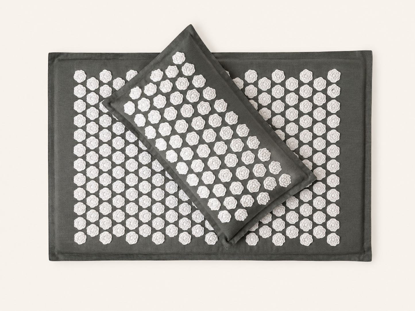 Equaza™ Acupressure Recovery Mat